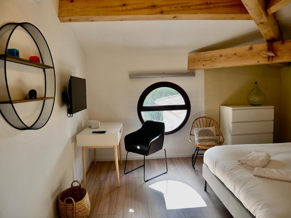 Hotel Port Pin - Coliving - Mas Des Sous Bois à Ventabren Extérieur photo