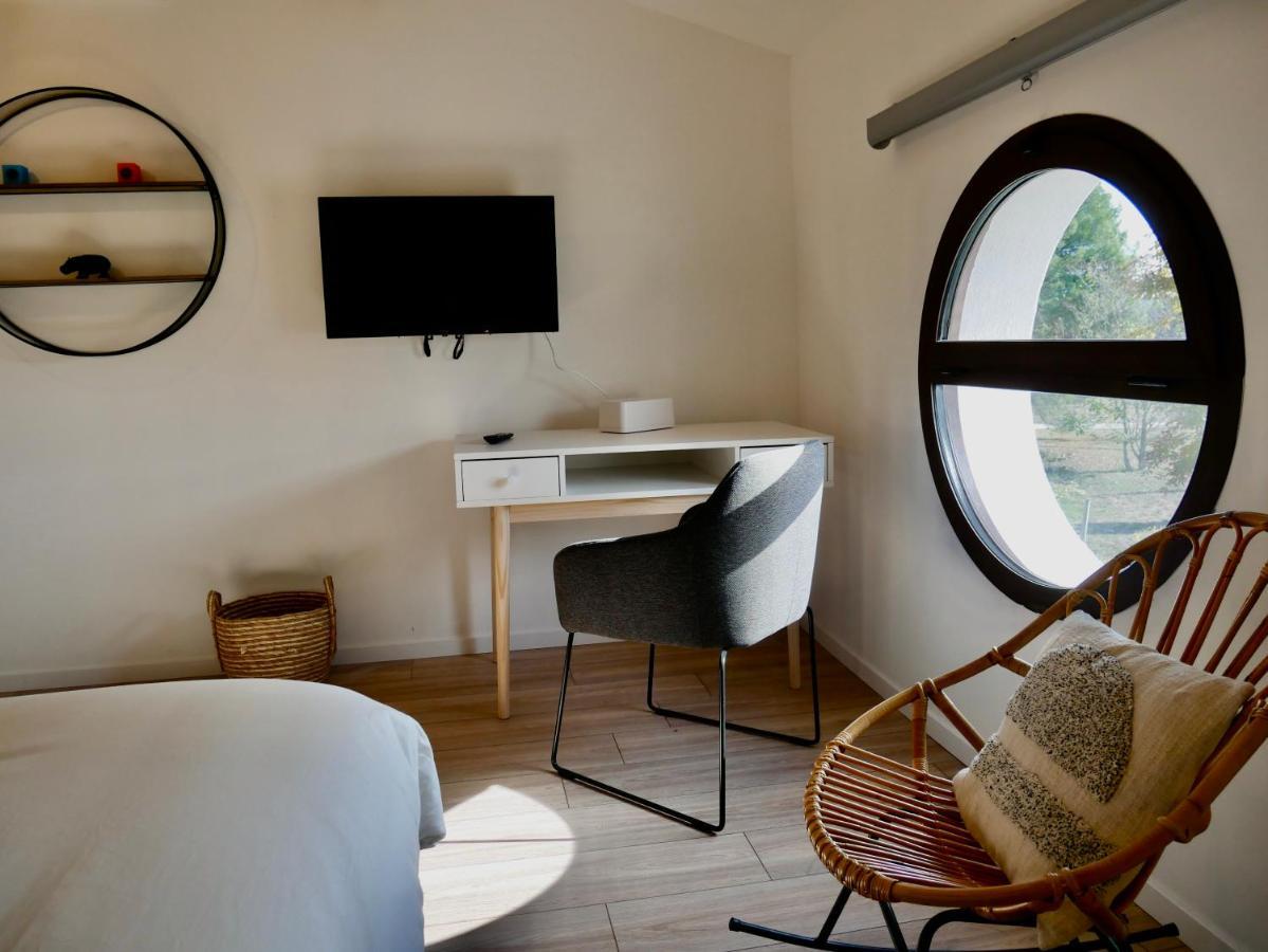 Hotel Port Pin - Coliving - Mas Des Sous Bois à Ventabren Extérieur photo